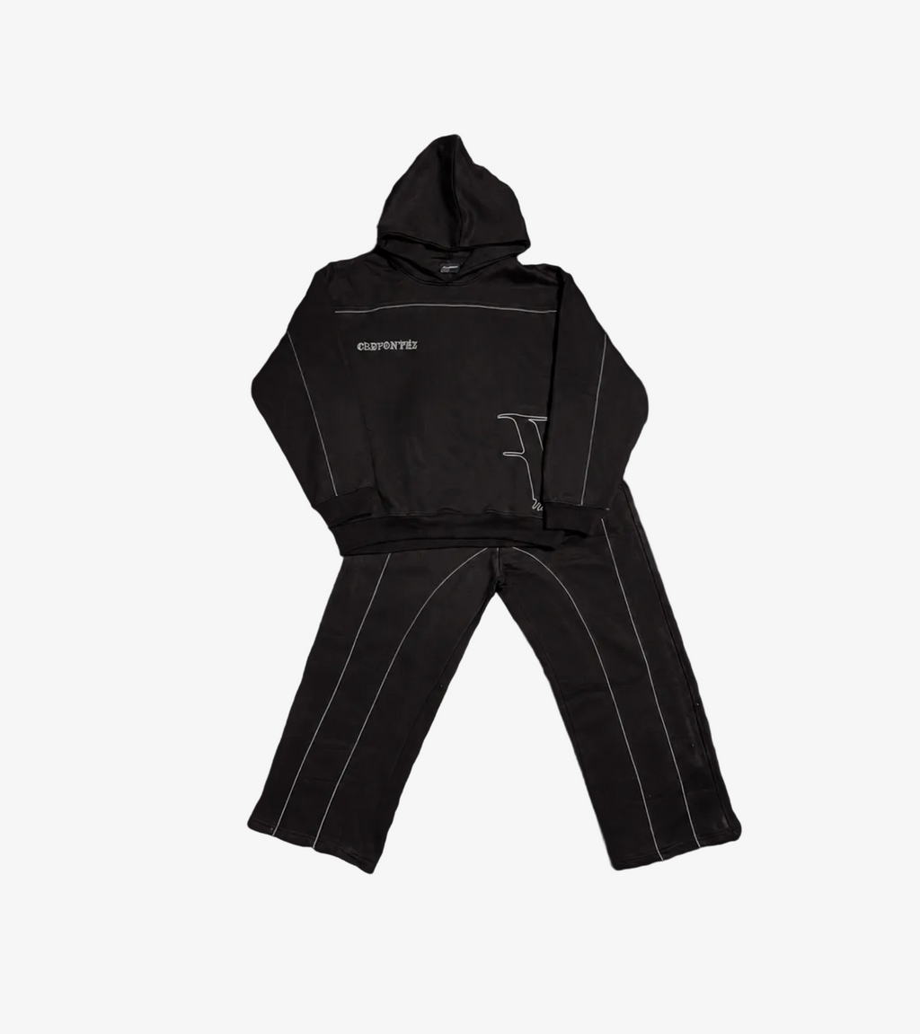 Éleve Noir Black Tracksuit